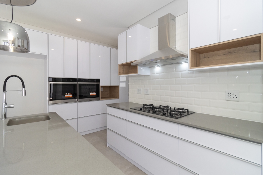 4 Bedroom Property for Sale in Sandown Western Cape